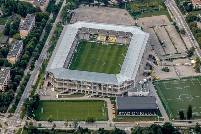 借强大的覆 借强大的覆